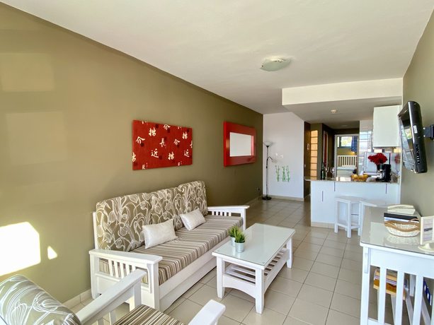 Imagen de la habitación del Apartamentos Gran Amadores. Foto 5