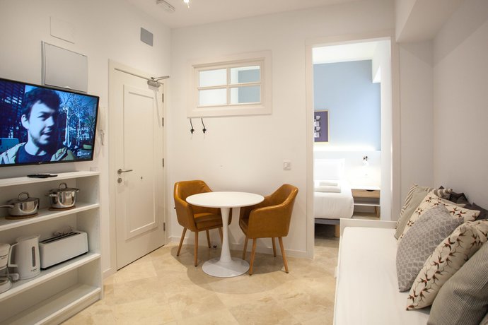 Imagen de la habitación del Apartamentos Gran Central Suites. Foto 13