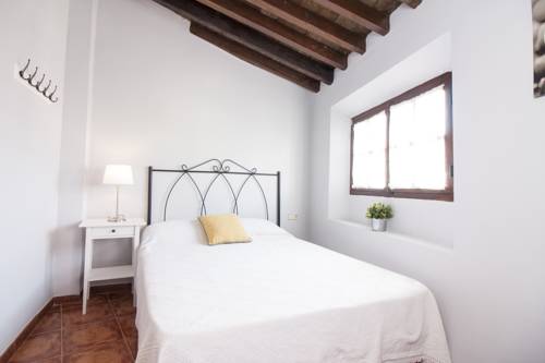 Imagen de la habitación del Apartamentos Granada FreshApartments. Foto 2