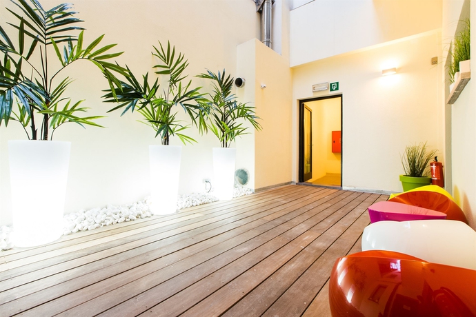 Imagen de los exteriores del Apartamentos Grand Central, Bruselas. Foto 11