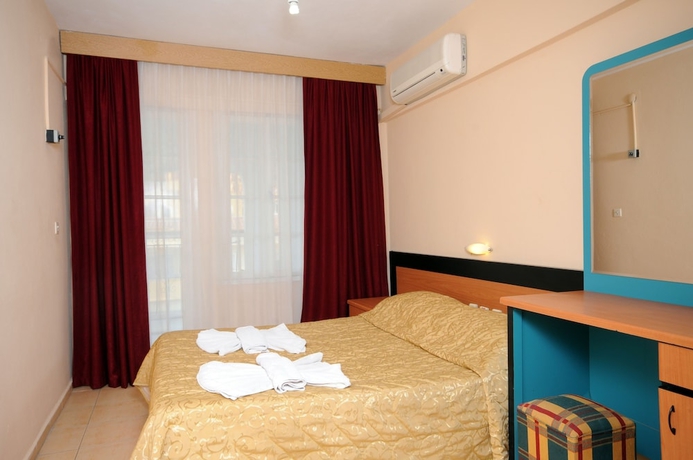 Imagen de la habitación del Apartamentos Grand Villa Sol Apart. Foto 9