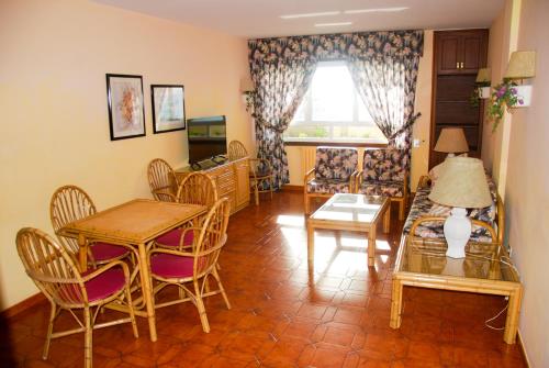 Imagen general del Apartamentos Granxola. Foto 3