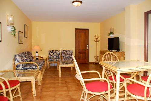 Imagen de la habitación del Apartamentos Granxola. Foto 9