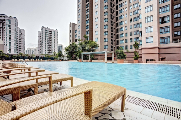 Imagen de la piscina del Apartamentos Great World Serviced Apartments. Foto 15