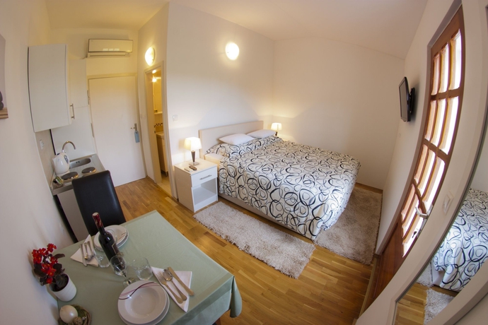 Imagen de los interiores del Apartamentos Green Park Apartments. Foto 15