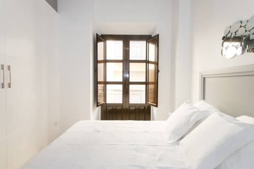 Imagen de la habitación del Apartamentos Green-Apartments Plaza Nueva. Foto 13