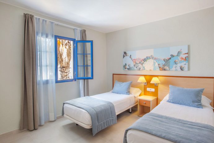 Imagen de la habitación del Apartamentos Grupotel Cinco Plazas. Foto 4