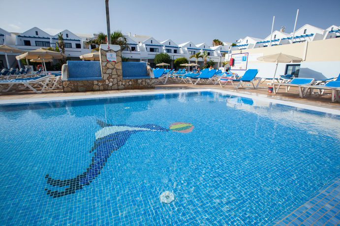 Imagen de la piscina del Apartamentos Grupotel Cinco Plazas. Foto 16