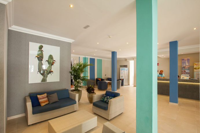 Imagen de los interiores del Apartamentos Grupotel Cinco Plazas. Foto 12