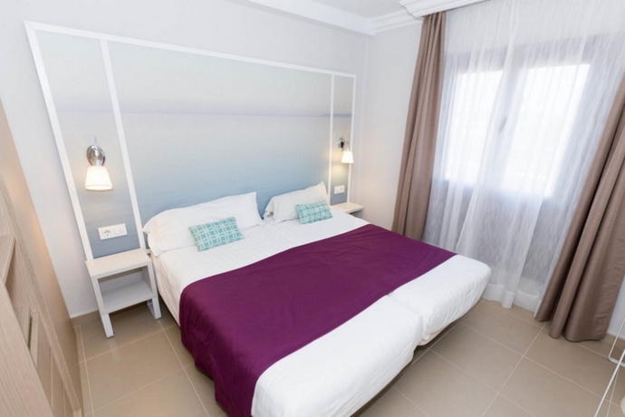 Imagen general del Apartamentos Grupotel Flamingo Beach. Foto 7