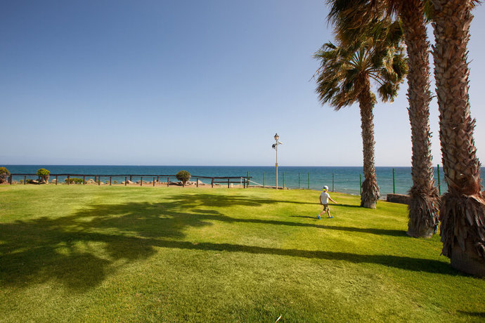 Imagen de los exteriores del Apartamentos Grupotel Tres Vidas. Foto 20