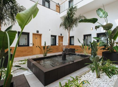 Imagen de los interiores del Apartamentos Guadalupe 15 Apartments Sevilla. Foto 8