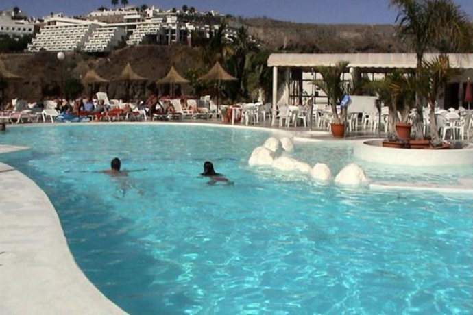 Imagen general del Apartamentos Guanabara Park. Foto 4