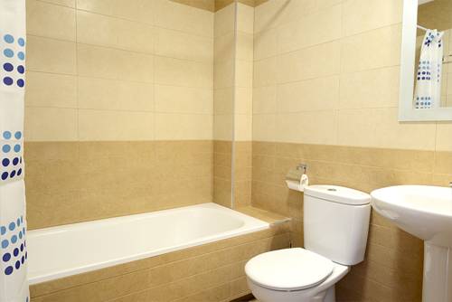 Imagen de la habitación del Apartamentos Guerrero, Torre del Mar. Foto 9