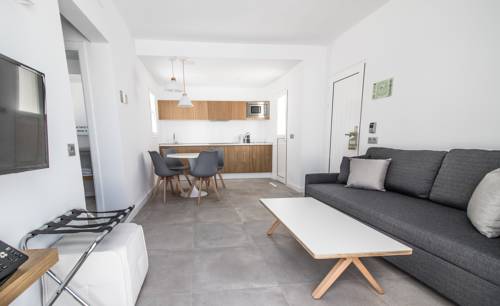 Imagen de la habitación del Apartamentos Guinate Club. Foto 2