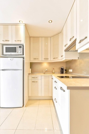 Imagen de la habitación del Apartamentos HOVIMA Altamira. Foto 13