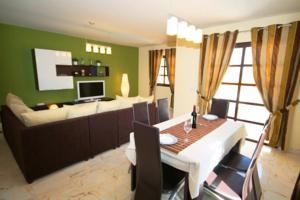 Imagen de la habitación del Apartamentos HV VILLAS CORRALEJO GOLF. Foto 5