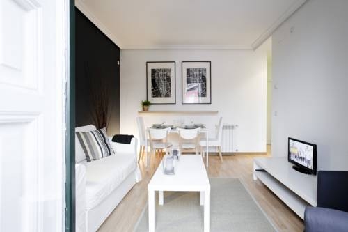 Imagen general del Apartamentos Habitat Apartments Latina. Foto 5