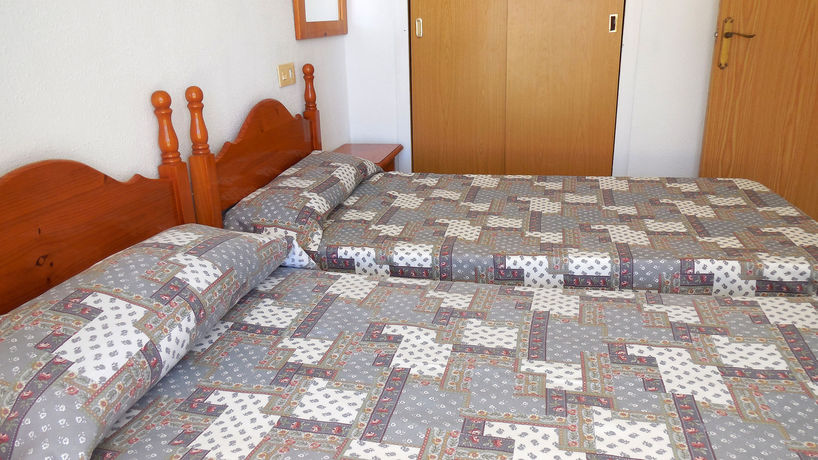 Imagen de la habitación del Apartamentos Habitat - Playa Romana 3000. Foto 5