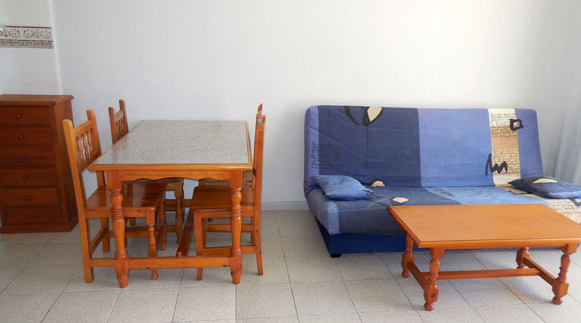 Imagen de la habitación del Apartamentos Habitat - Playa Romana 3000. Foto 6