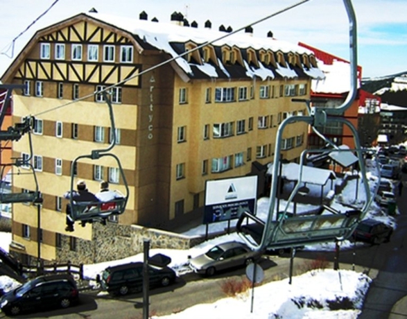 Imagen general del Apartamentos Habitat Zona Media. Foto 7