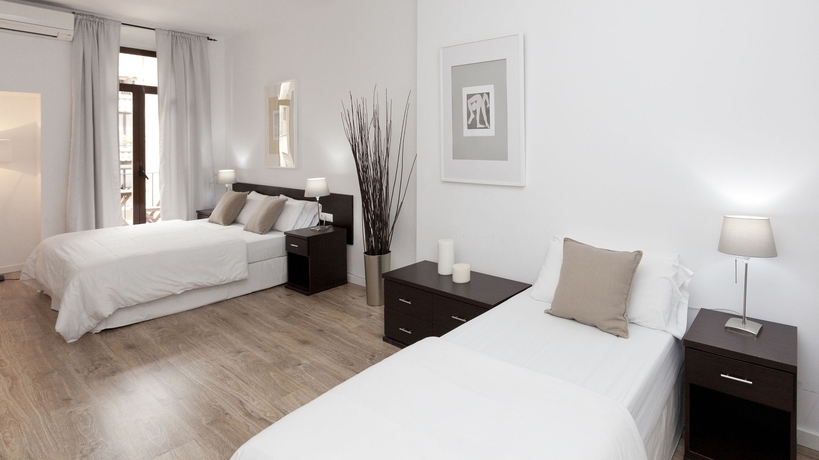 Imagen de la habitación del Apartamentos Happy, Las Ramblas. Foto 11