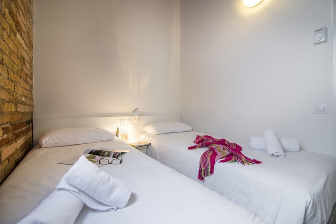 Imagen de la habitación del Apartamentos Happy People Sagrada Familia Apartments. Foto 8