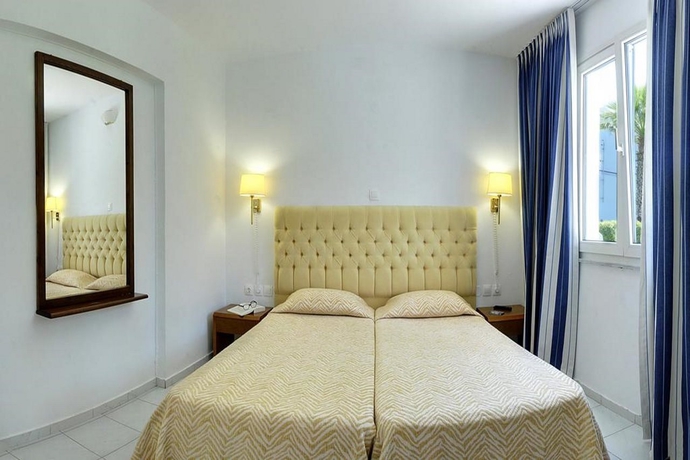 Imagen general del Apartamentos Helion Resort. Foto 10