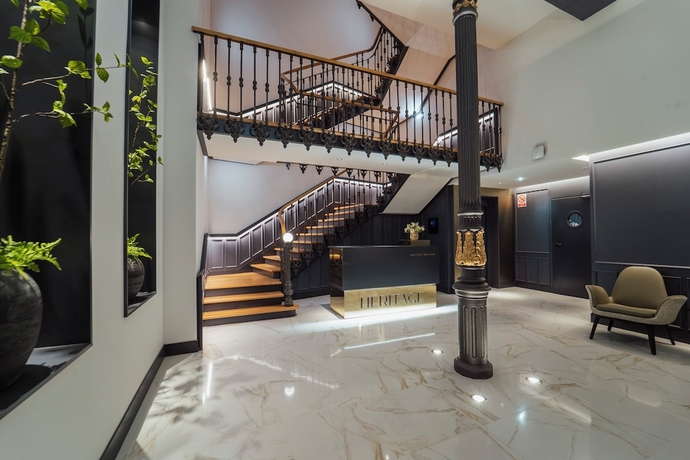 Imagen de los interiores del Apartamentos Heritage Suites Oviedo. Foto 15