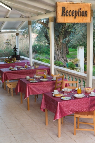 Imagen del bar/restaurante del Apartamentos Herodotos Studios. Foto 5