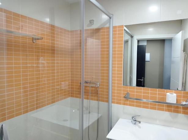 Imagen de la habitación del Apartamentos Hi! Apartaments Santander 3000. Foto 4