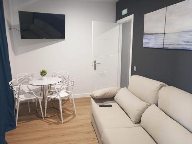 Imagen de la habitación del Apartamentos Hi! Apartaments Santander 3000. Foto 11