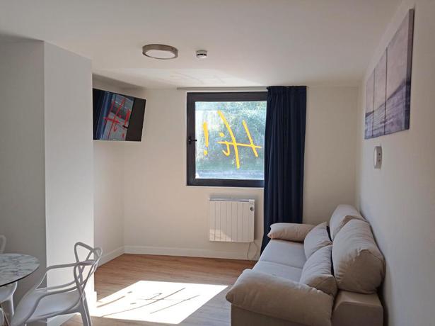 Imagen de la habitación del Apartamentos Hi! Apartaments Santander 3000. Foto 15