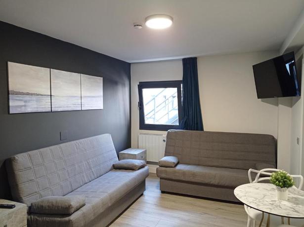 Imagen de la habitación del Apartamentos Hi! Apartaments Santander 3000. Foto 16