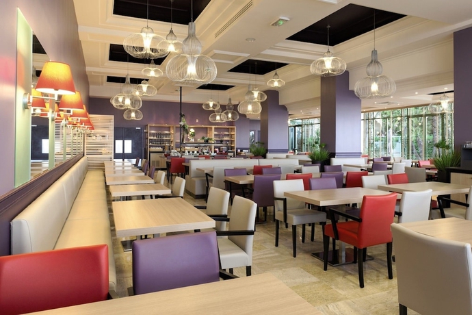 Imagen del bar/restaurante del Apartamentos Hôtel Vendôme Menton. Foto 3