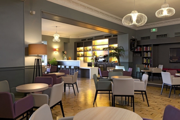 Imagen de los interiores del Apartamentos Hôtel Vendôme Menton. Foto 16