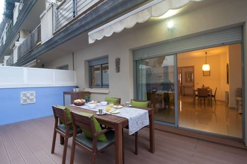 Imagen general del Apartamentos Hola Sitges Apartments. Foto 4