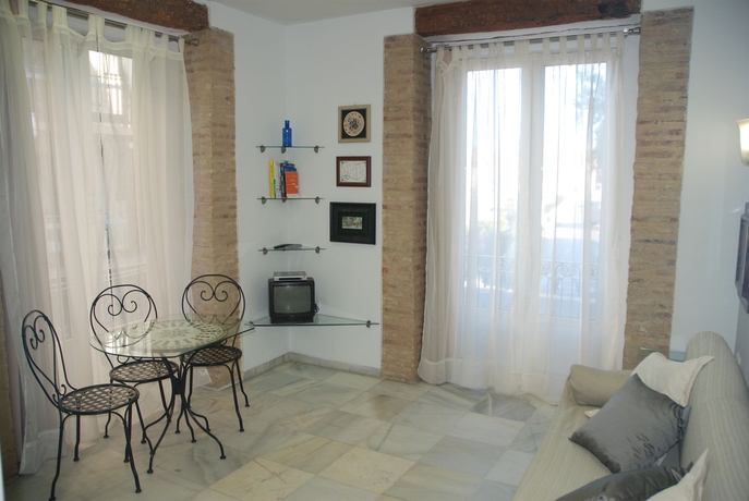 Imagen de los interiores del Apartamentos Holastays Trinidad. Foto 6