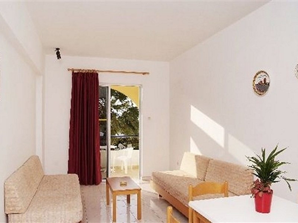 Imagen general del Apartamentos Holidays, Rodas. Foto 5