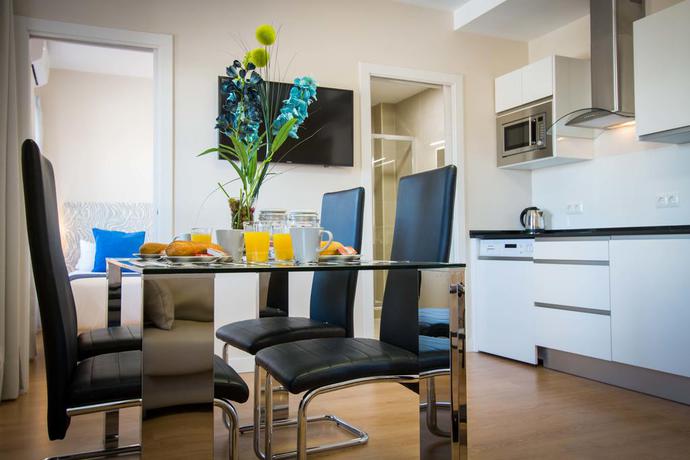 Imagen general del Apartamentos Holidays2malaga City Center. Foto 3