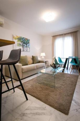 Imagen general del Apartamentos Holidays2malaga Picasso Area. Foto 1