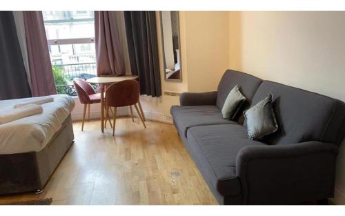 Imagen general del Apartamentos Holland Road Studios Close to Olympia London. Foto 9