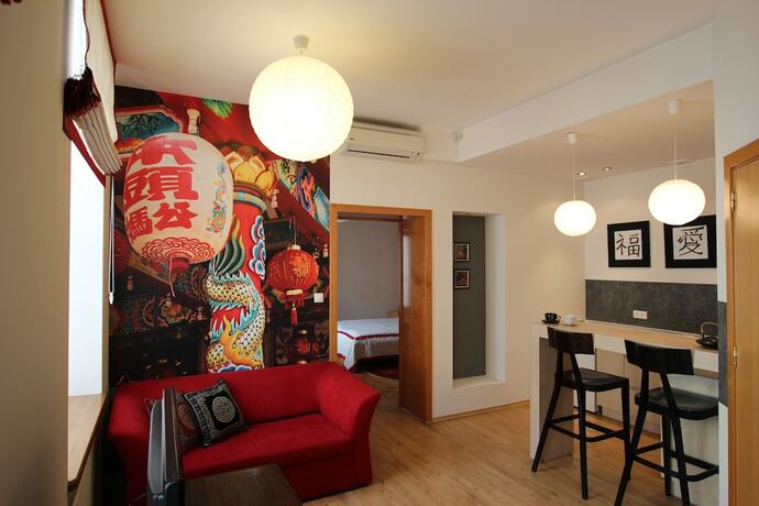 Imagen general del Apartamentos Home and Travel Apartments. Foto 8
