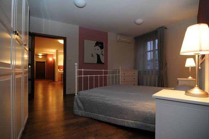 Imagen general del Apartamentos Home and Travel Apartments. Foto 9