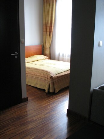 Imagen general del Apartamentos Home and Travel Apartments. Foto 11
