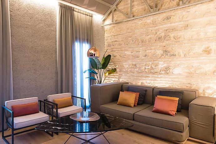 Imagen general del Apartamentos Homesuitehome Cordoba. Foto 8