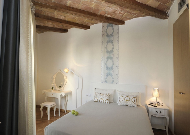 Imagen de la habitación del Apartamentos Hostemplo Suites. Foto 10