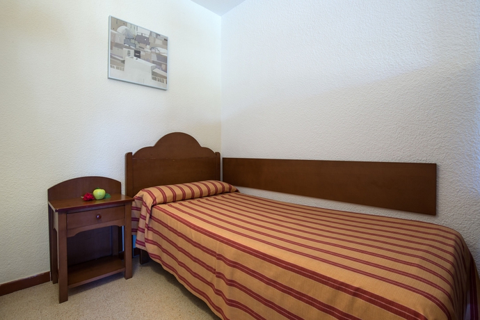 Imagen de la habitación del Apartamentos Hotel Bellevue Club. Foto 8