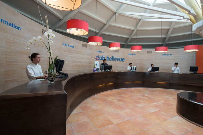 Imagen de los interiores del Apartamentos Hotel Bellevue Club. Foto 15