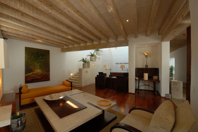 Imagen de los interiores del Apartamentos Hotel Boutique Casa San Diego. Foto 8